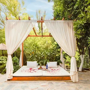  Otel Orange Garden